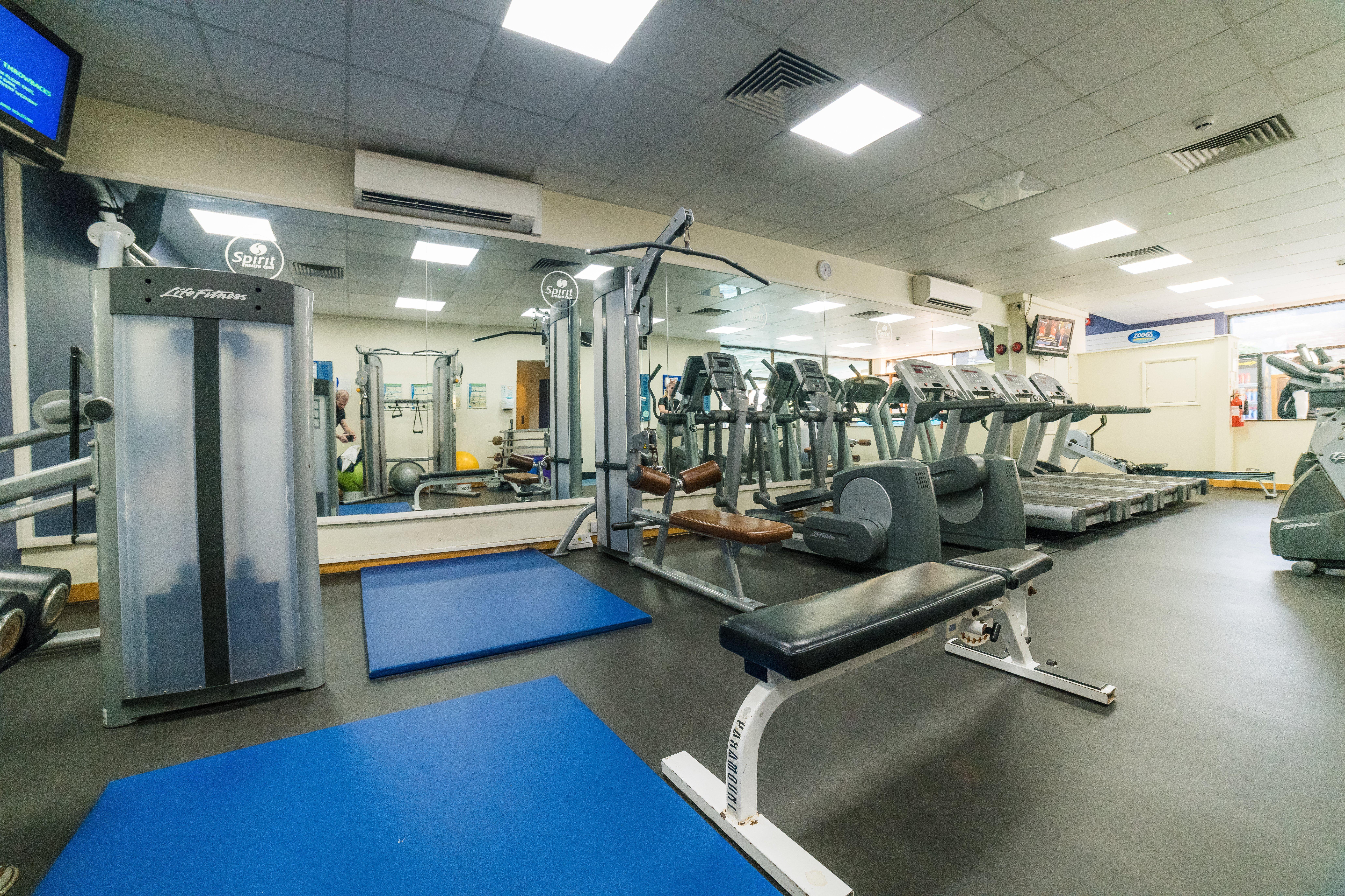 Holiday Inn Brentwood By Ihg Екстериор снимка