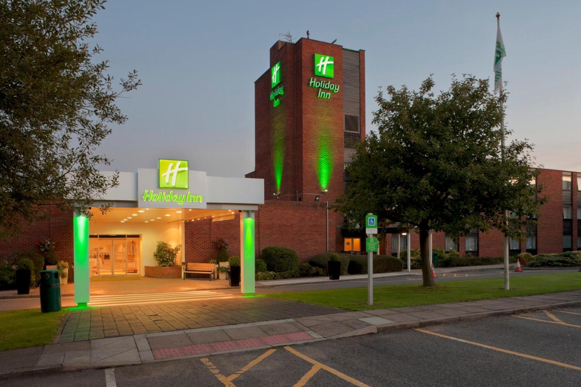 Holiday Inn Brentwood By Ihg Екстериор снимка