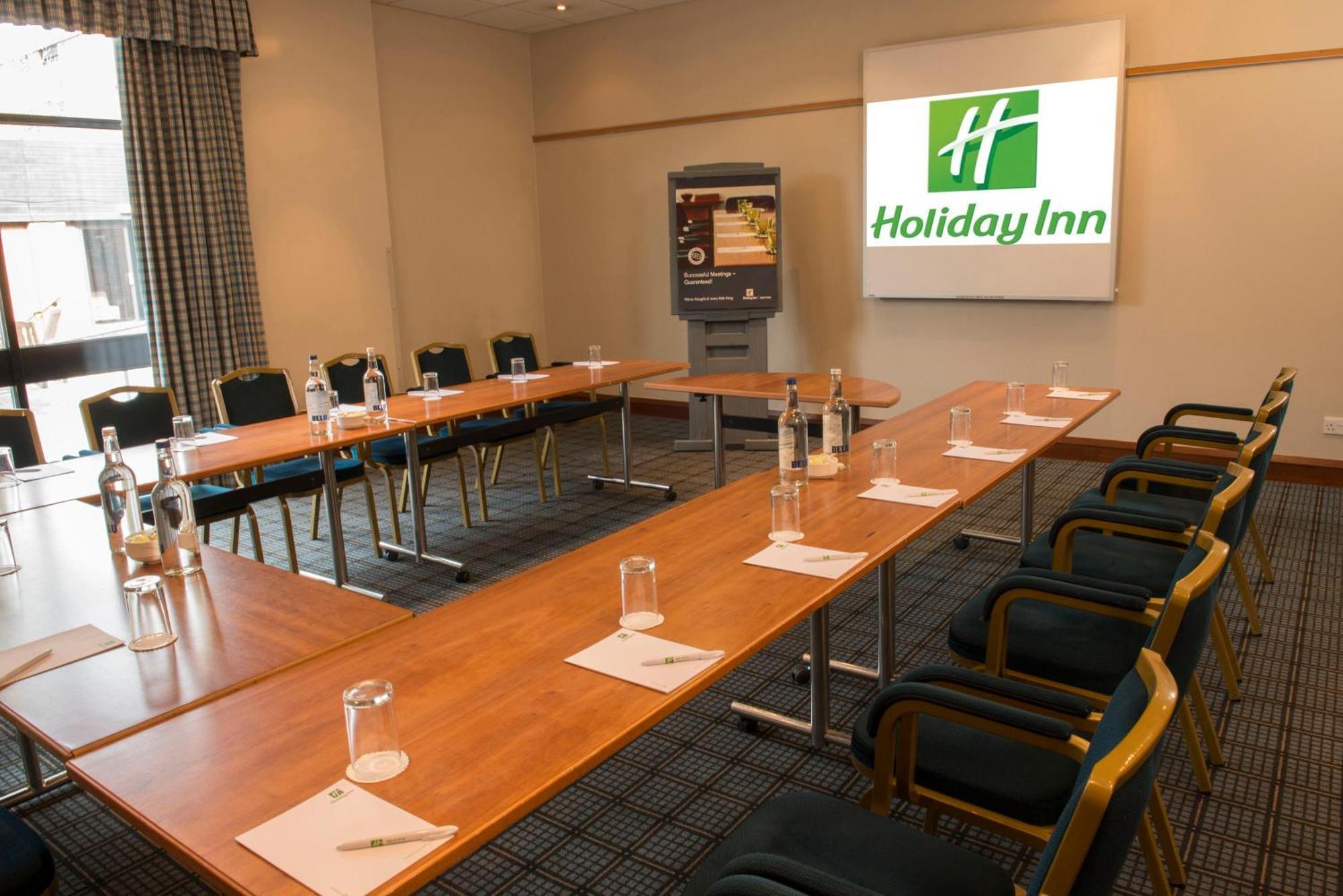 Holiday Inn Brentwood By Ihg Екстериор снимка